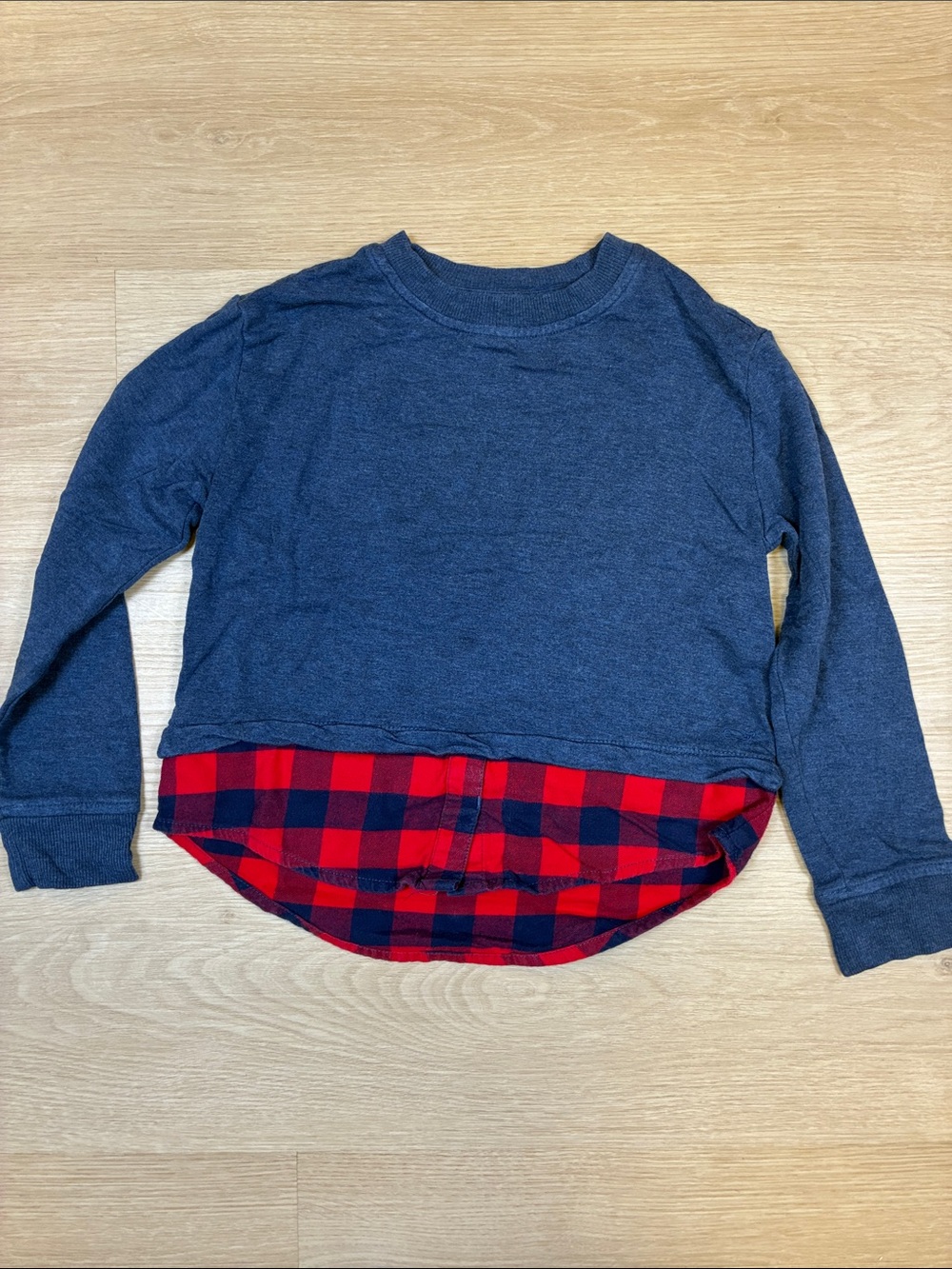 Vineyard Vines Navy Long-Sleeve Top with Red Buffalo Plaid Hem